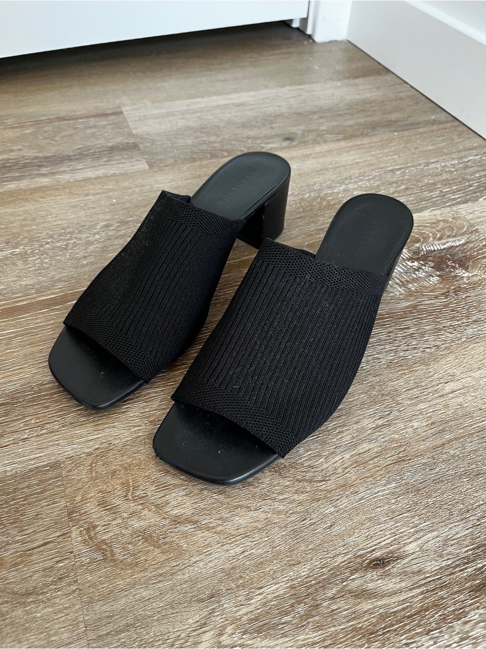 Everlane The Glove Mule in Reknit Black Sz 9.5